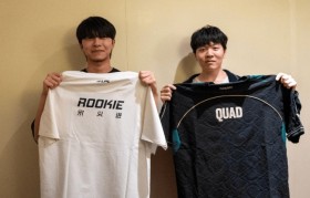 FLY分享队员与Rookie&Wei交换队服:一次匆匆的交换队服