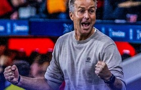 尴尬!滕哈赫执教勒沃库森未果,尤尔曼德率队3胜1平稳坐德甲榜首