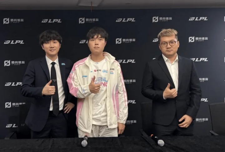 Daeny教练:一周前和TES打了训练赛 他们使用了劫所以Ban了